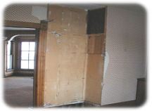 Edison House bedroom doorway